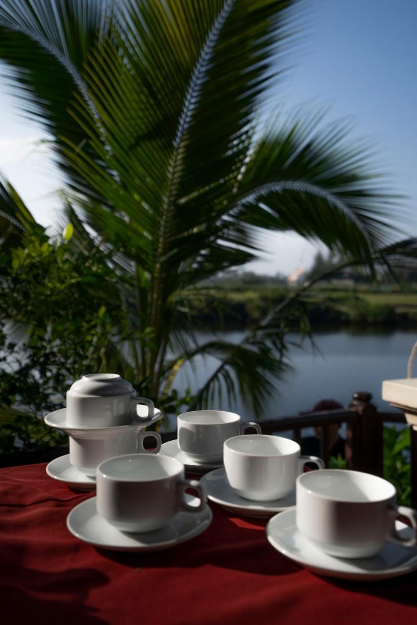 Hoi An Riverside Resort & Spa Exterior foto