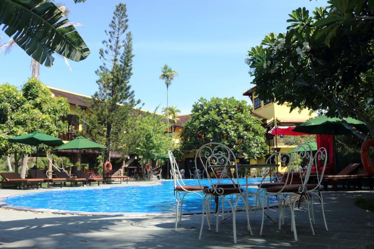 Hoi An Riverside Resort & Spa Exterior foto